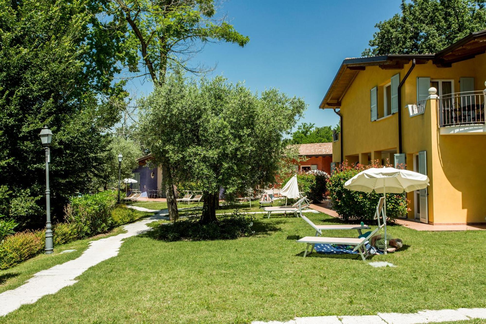 Appartamenti Il Ruscello Manerba del Garda Eksteriør bilde