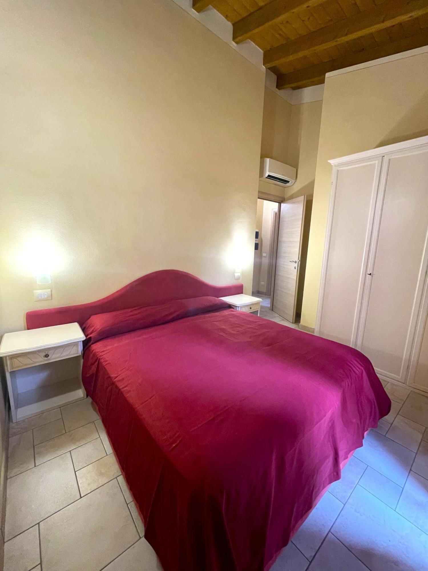 Appartamenti Il Ruscello Manerba del Garda Rom bilde